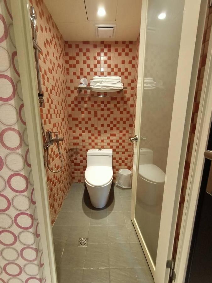 טאיפיי Taiwan Seven Days Boutique Hotel מראה חיצוני תמונה