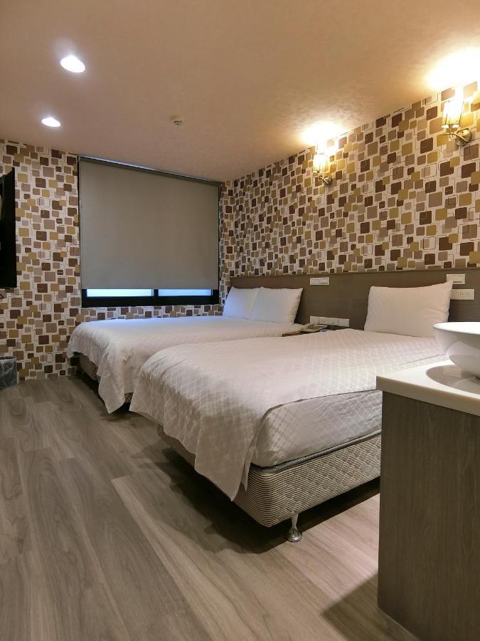 טאיפיי Taiwan Seven Days Boutique Hotel מראה חיצוני תמונה