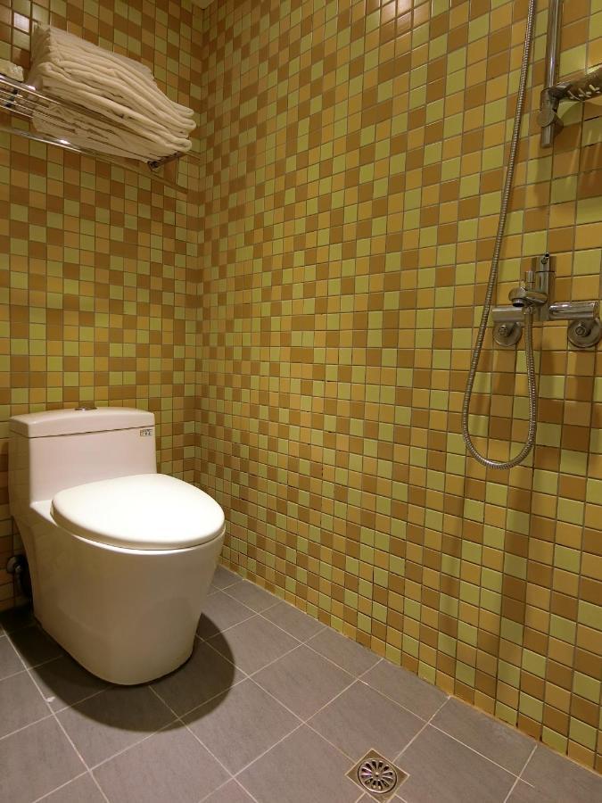 טאיפיי Taiwan Seven Days Boutique Hotel מראה חיצוני תמונה