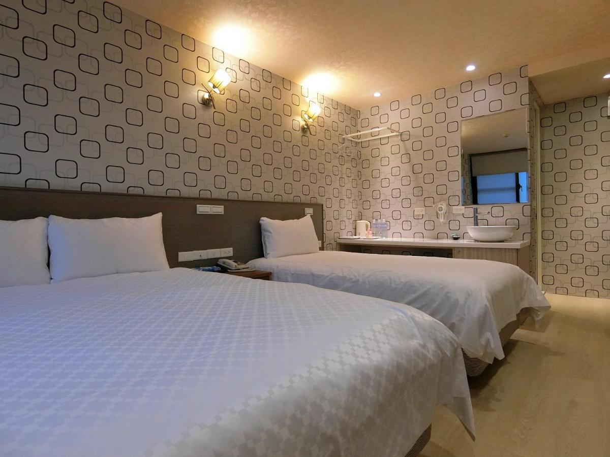 טאיפיי Taiwan Seven Days Boutique Hotel מראה חיצוני תמונה