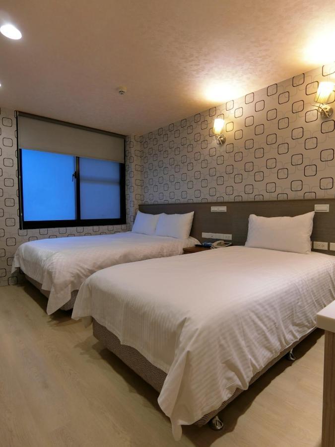 טאיפיי Taiwan Seven Days Boutique Hotel מראה חיצוני תמונה