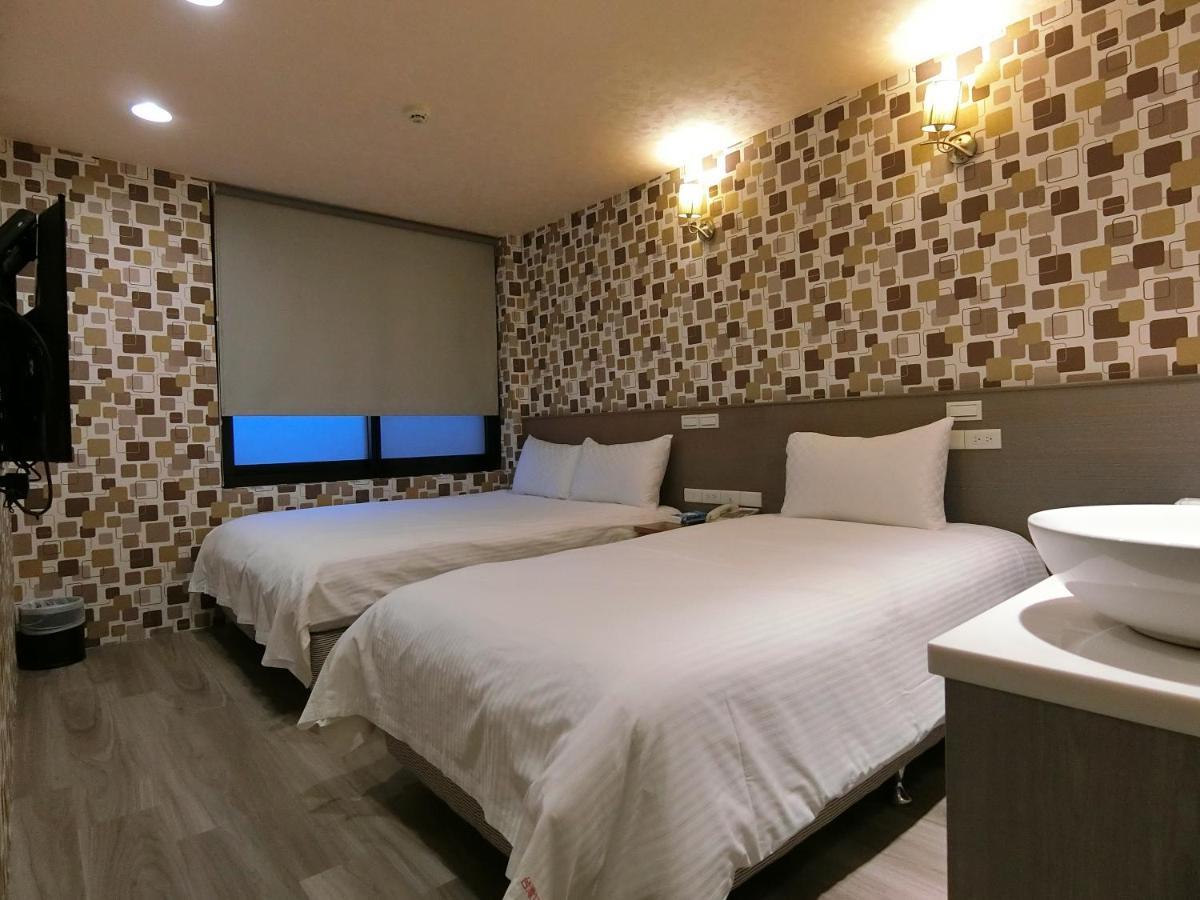טאיפיי Taiwan Seven Days Boutique Hotel מראה חיצוני תמונה