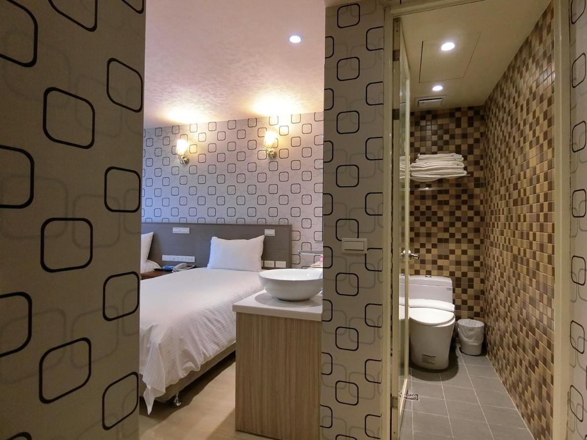 טאיפיי Taiwan Seven Days Boutique Hotel מראה חיצוני תמונה